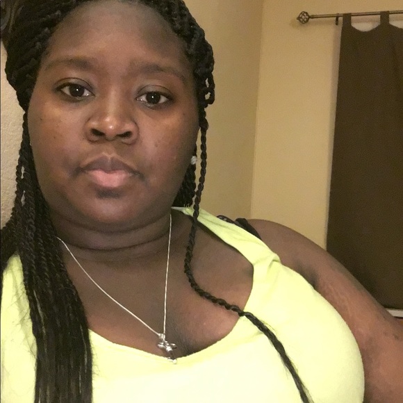 Meet your Posher, Kaela - Picture 1 of 1